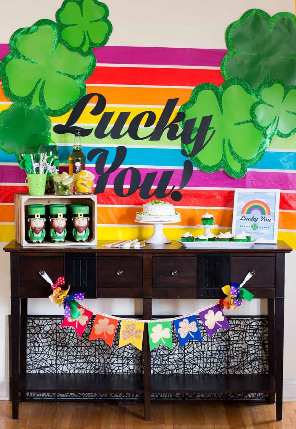 Lucky You St. Patrick's Day Party Table