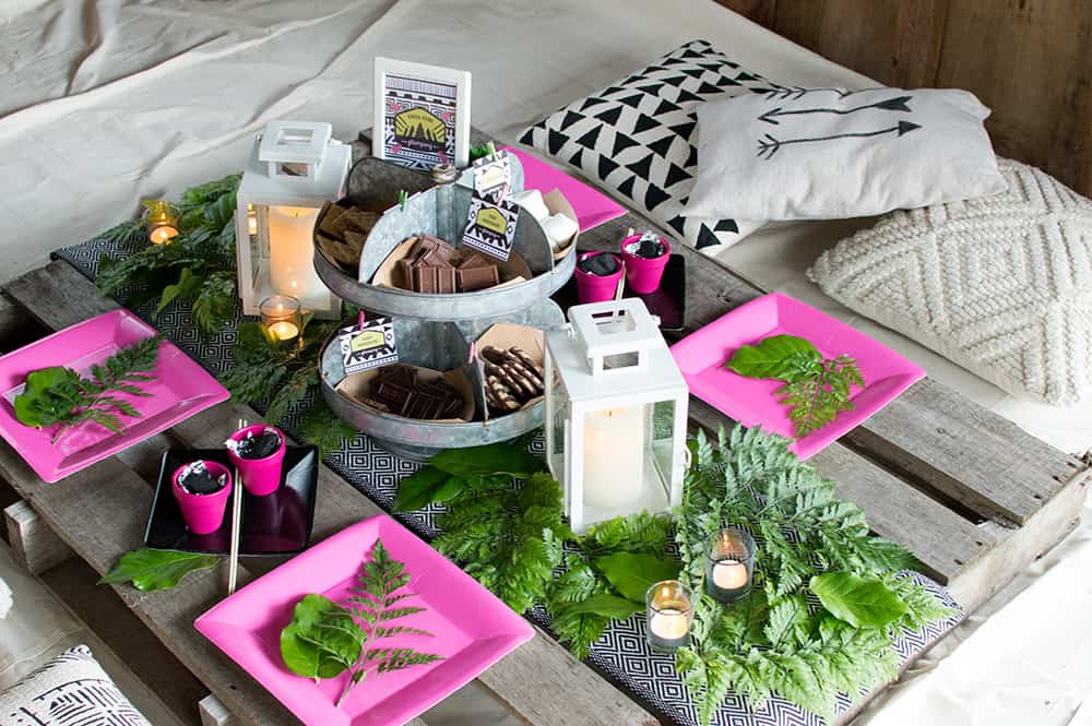 Girls Gone Glamping Table setting